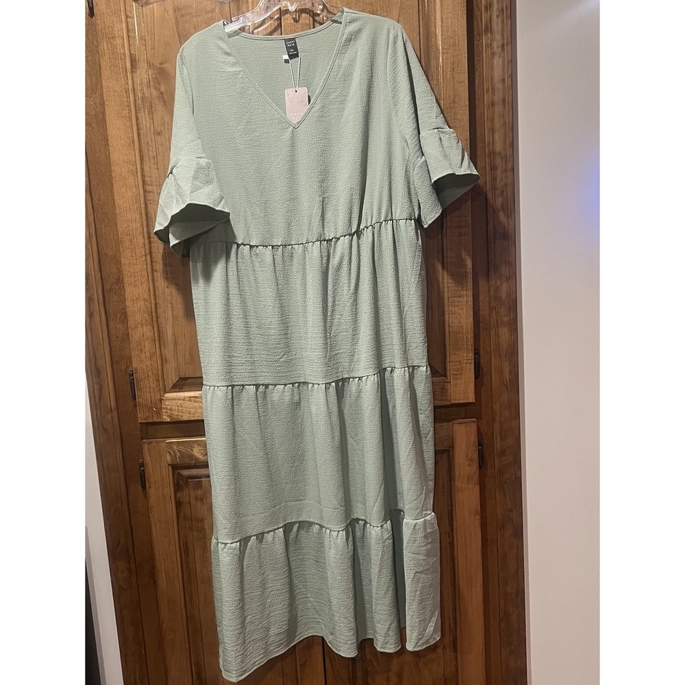 Emery Rose 2XL Green Maxi Shift Long β Short Sleeve Dress NWT Ruffles